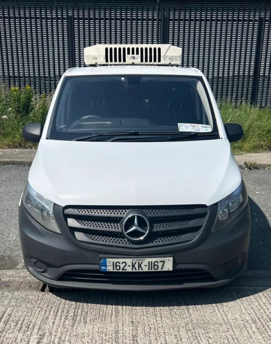 2016 Mercedes Vito Fridge / Freezer - Image 2