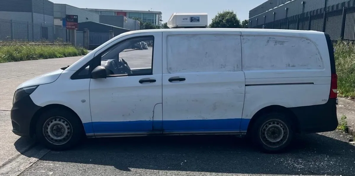 2016 Mercedes Vito Fridge / Freezer - Image 3