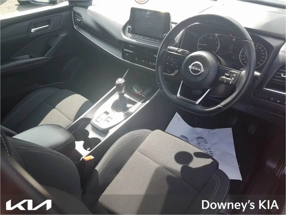 Nissan QASHQAI SV 1.3 Petrol - Image 4