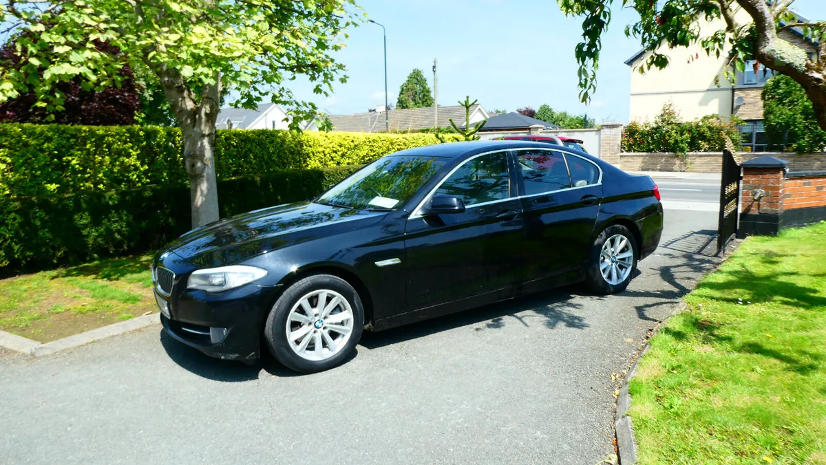 BMW 5-Series 2012 - Image 1