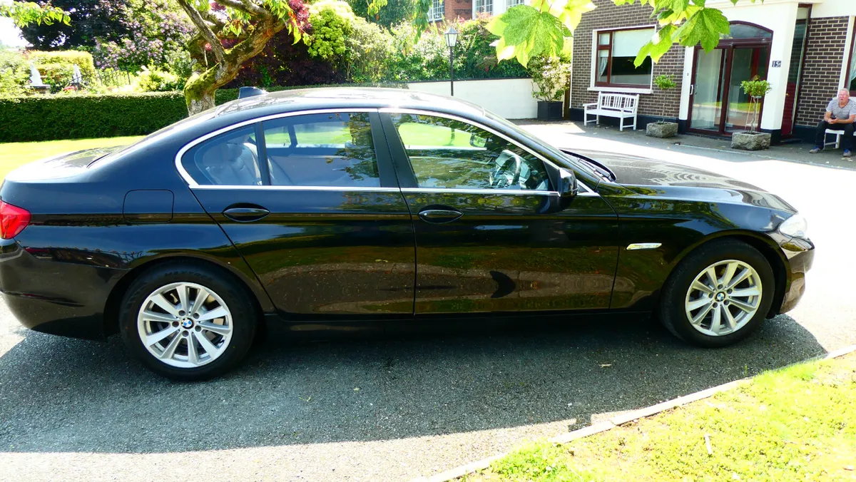 BMW 5-Series 2012 - Image 3