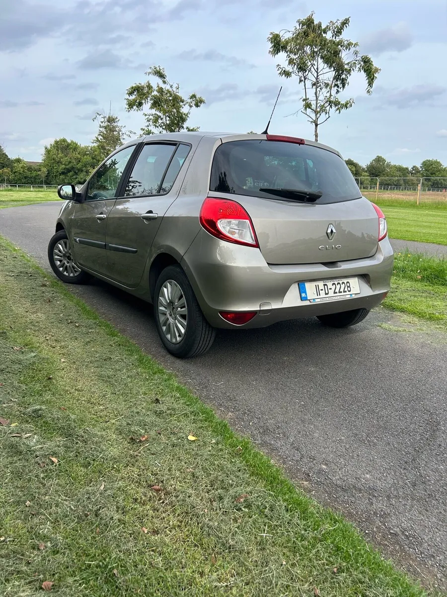 Renault Clio NCT 5/26 LOW MILES 85k KMS - Image 3