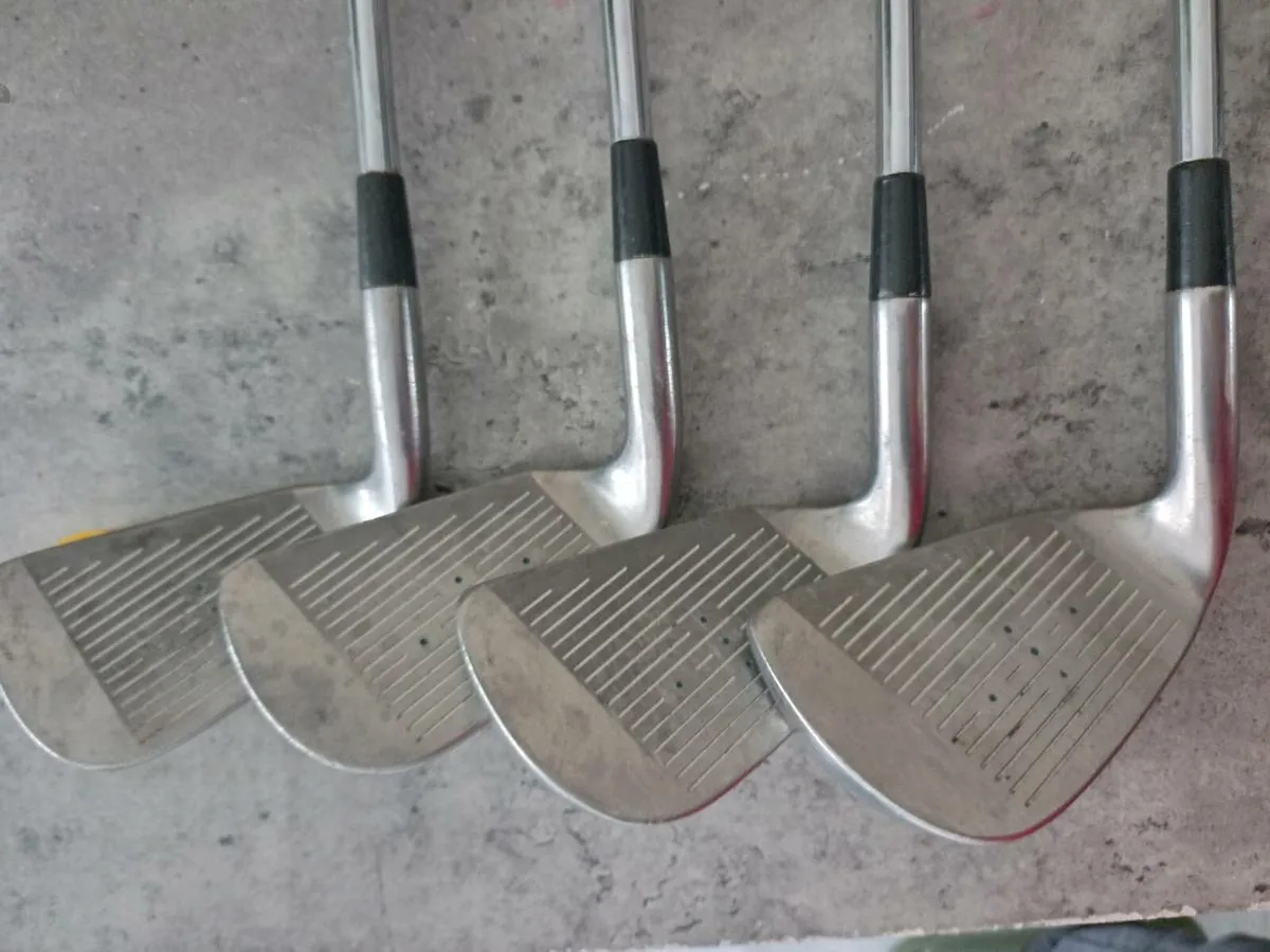 McGregor Golf irons. Right handed clubs. - Image 4