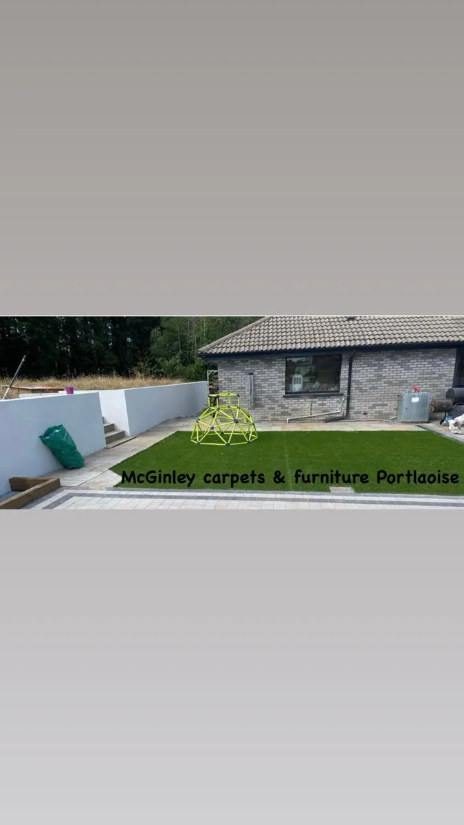 Aftifcial grass - Image 1