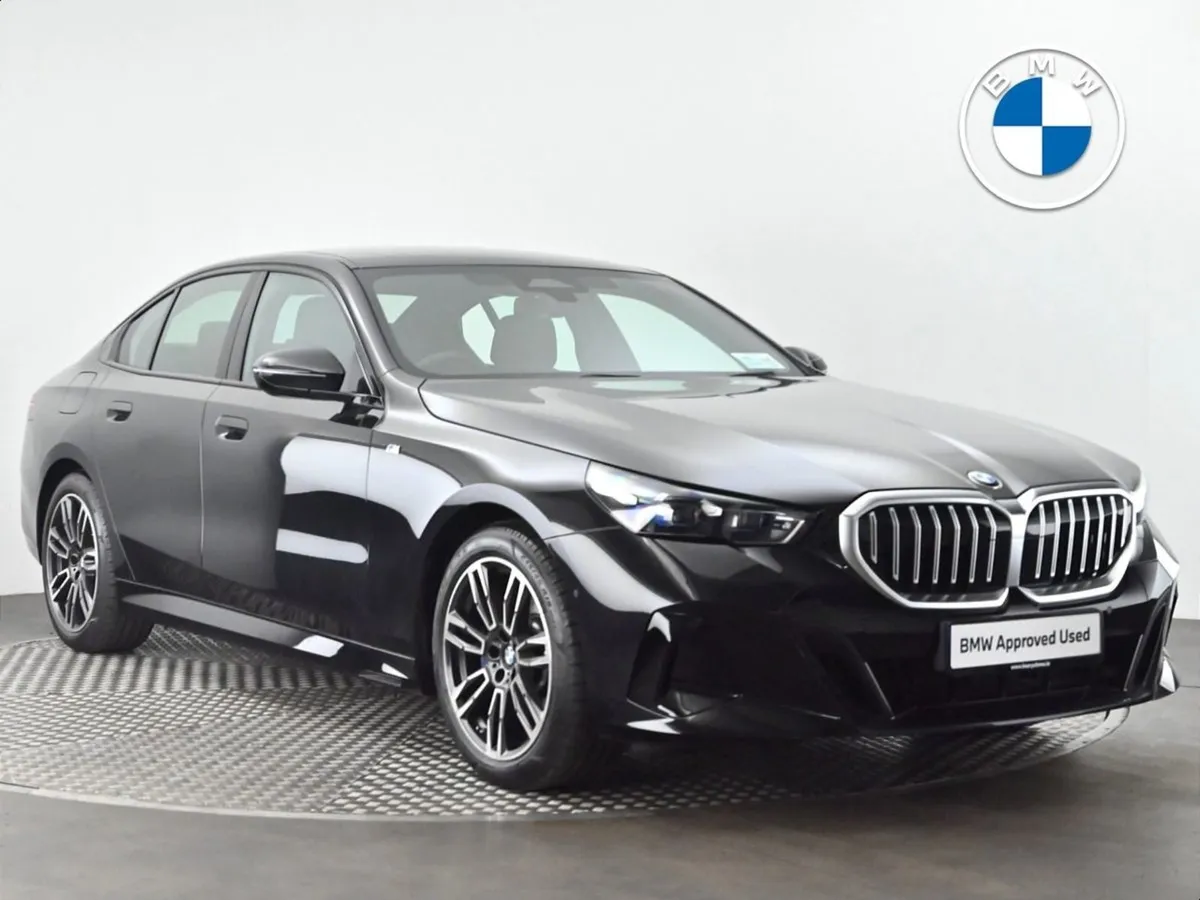 BMW 5 Series 520i M Sport Saloon - Image 1