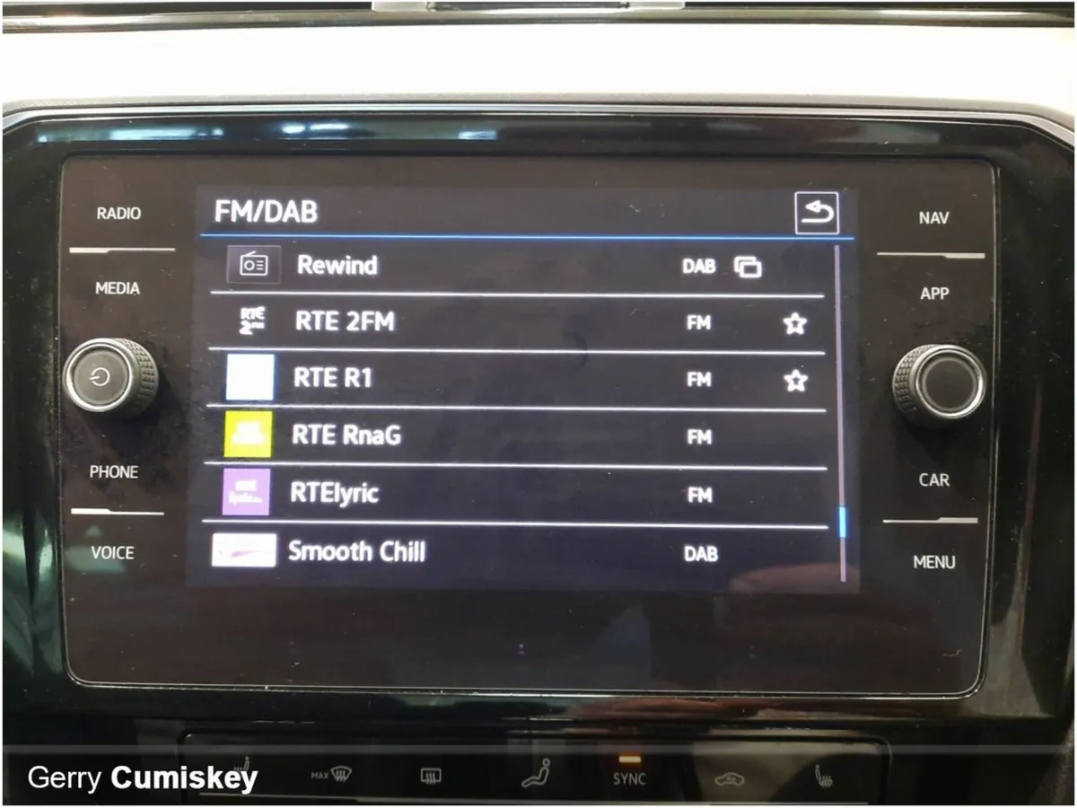 Volkswagen Passat GTE Plug In Hybrid 1.4 TSi 218 - Image 3