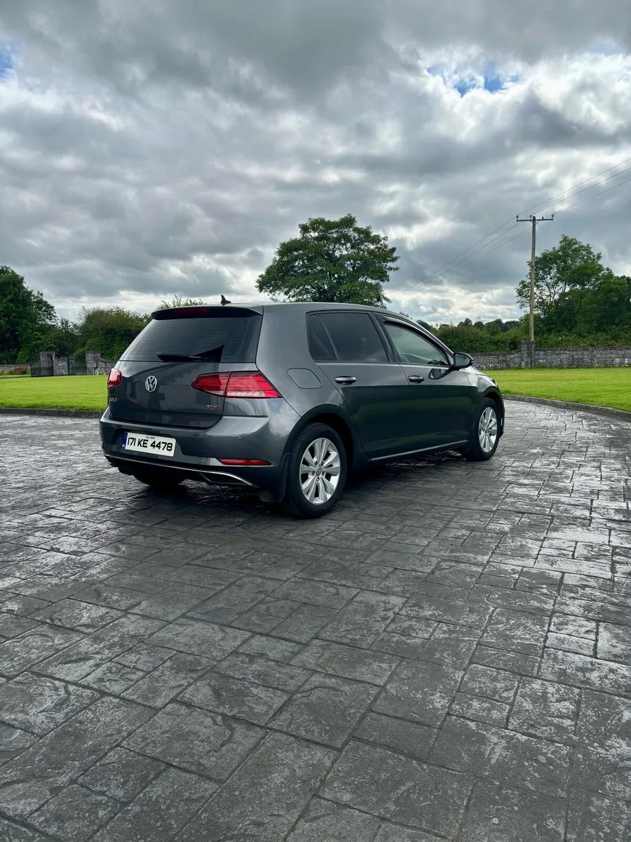 Volkswagen Golf 2017 1.6 TDI Low Milage - Image 2