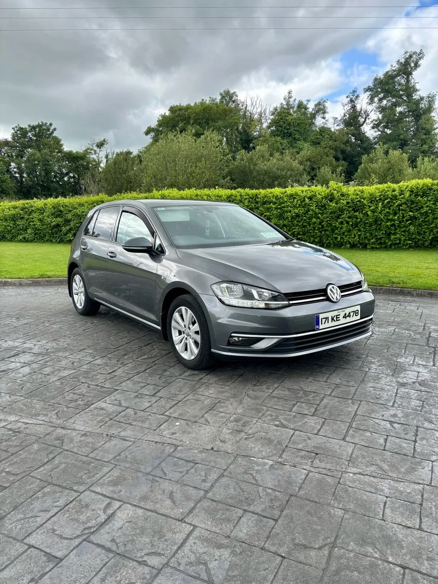 Volkswagen Golf 2017 1.6 TDI Low Milage - Image 4