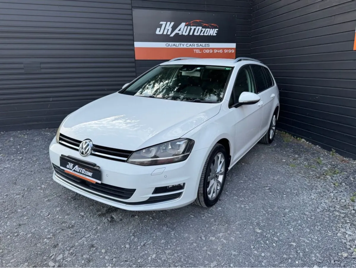 Volkswagen Golf 1.4 TSI Highline EST - Image 3