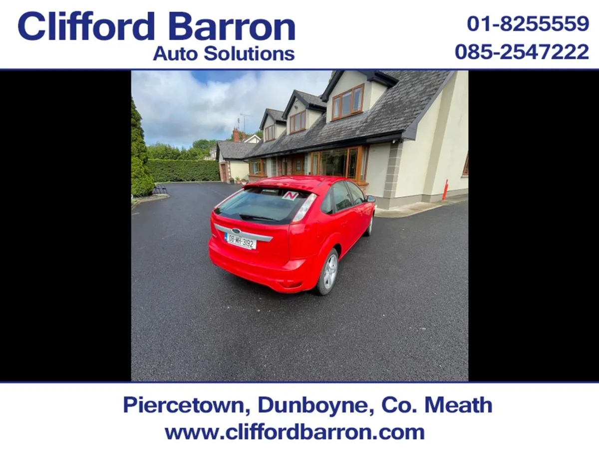 Ford Focus Zetec 1.4 5speed 5DR - Image 3