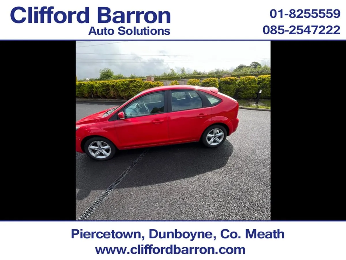 Ford Focus Zetec 1.4 5speed 5DR - Image 4
