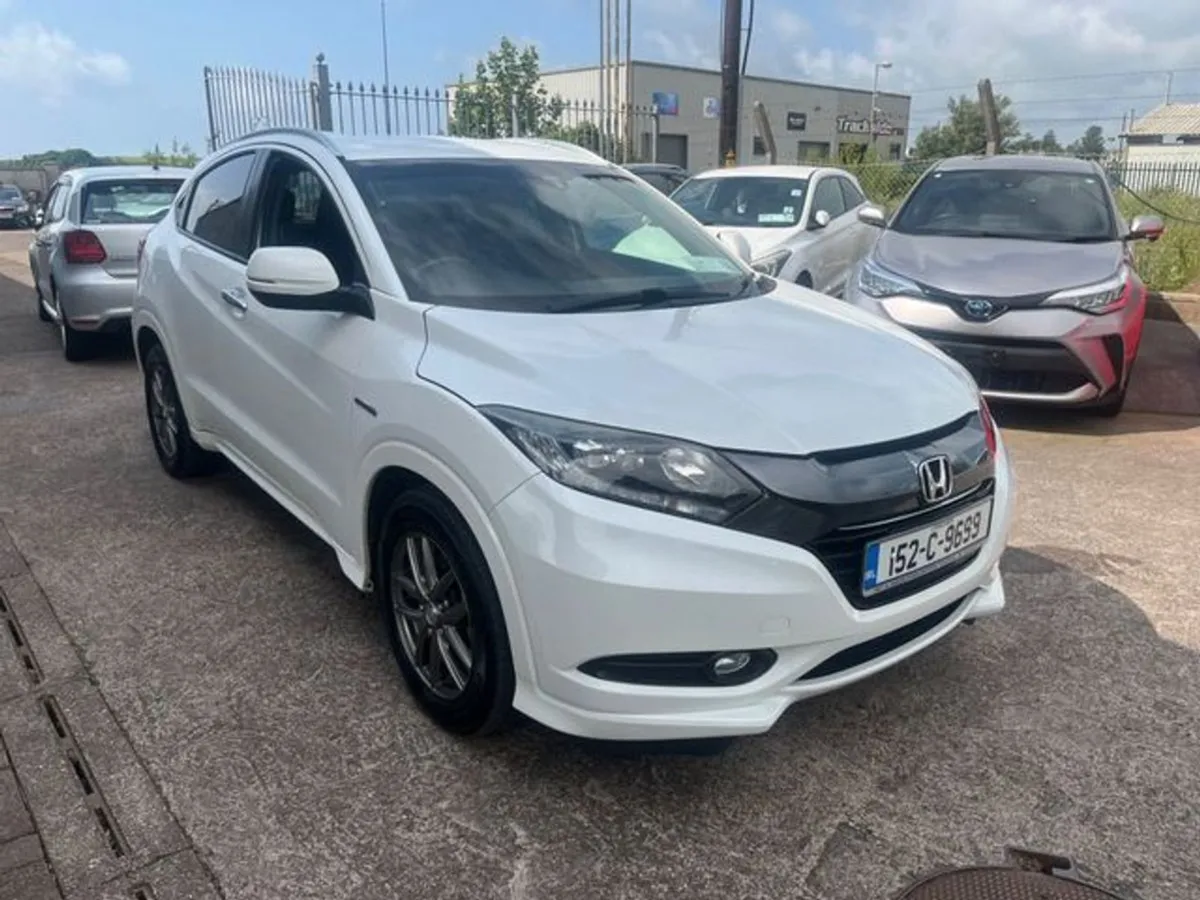 Honda Vezel 1.5 Daa-ru3 5DR Auto - Image 2