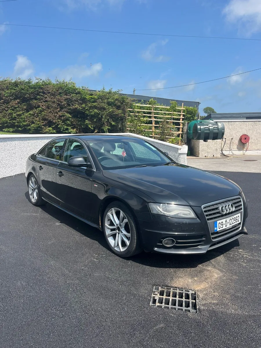 Audi A4 S-line 2009 - Image 2