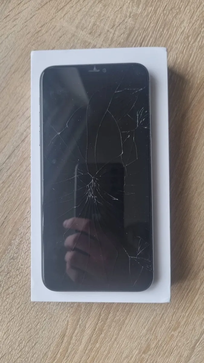 iphone 11 pro max - Image 2