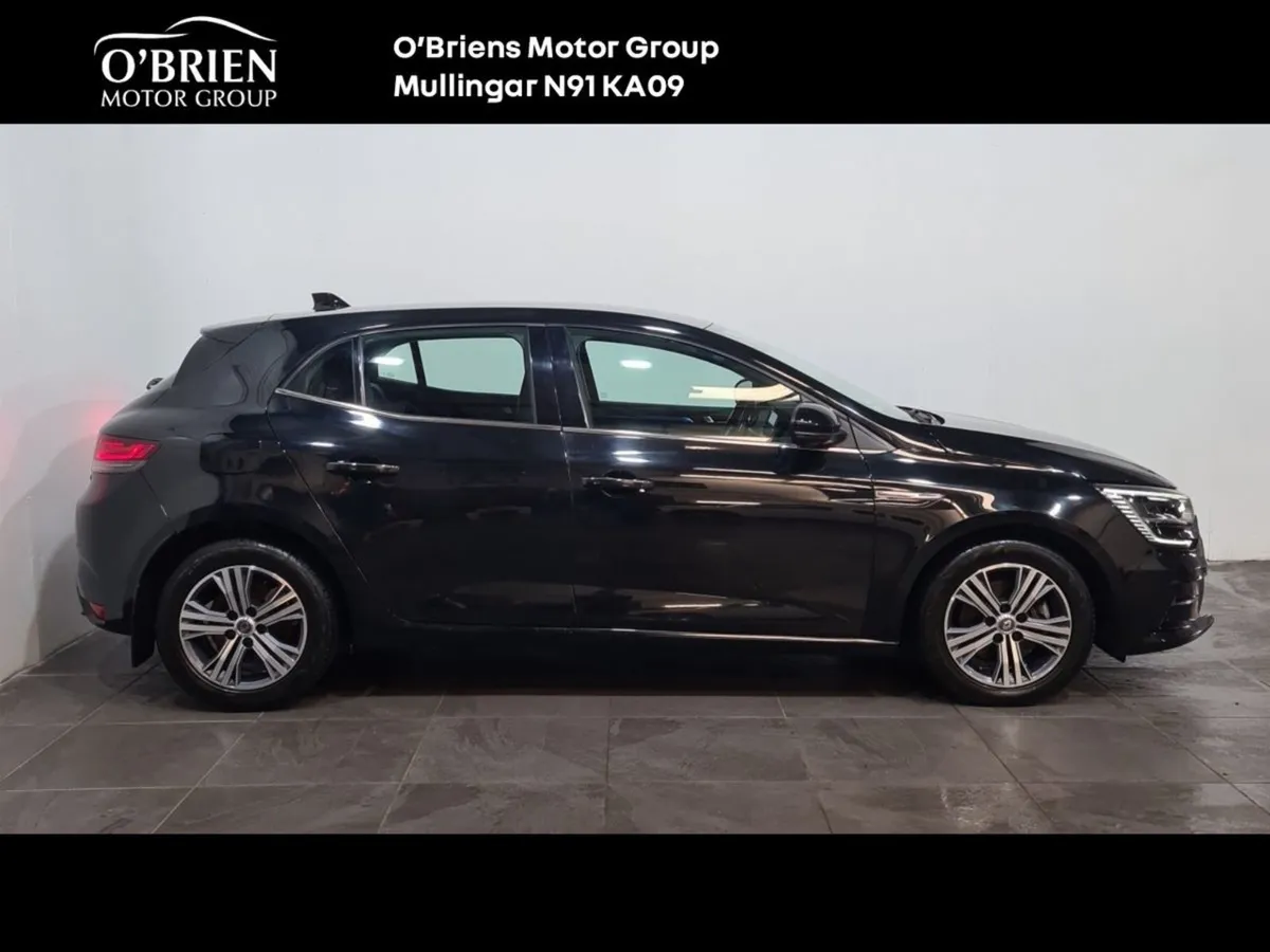 Renault Megane 1.6 160 Phev Iconic - Image 3