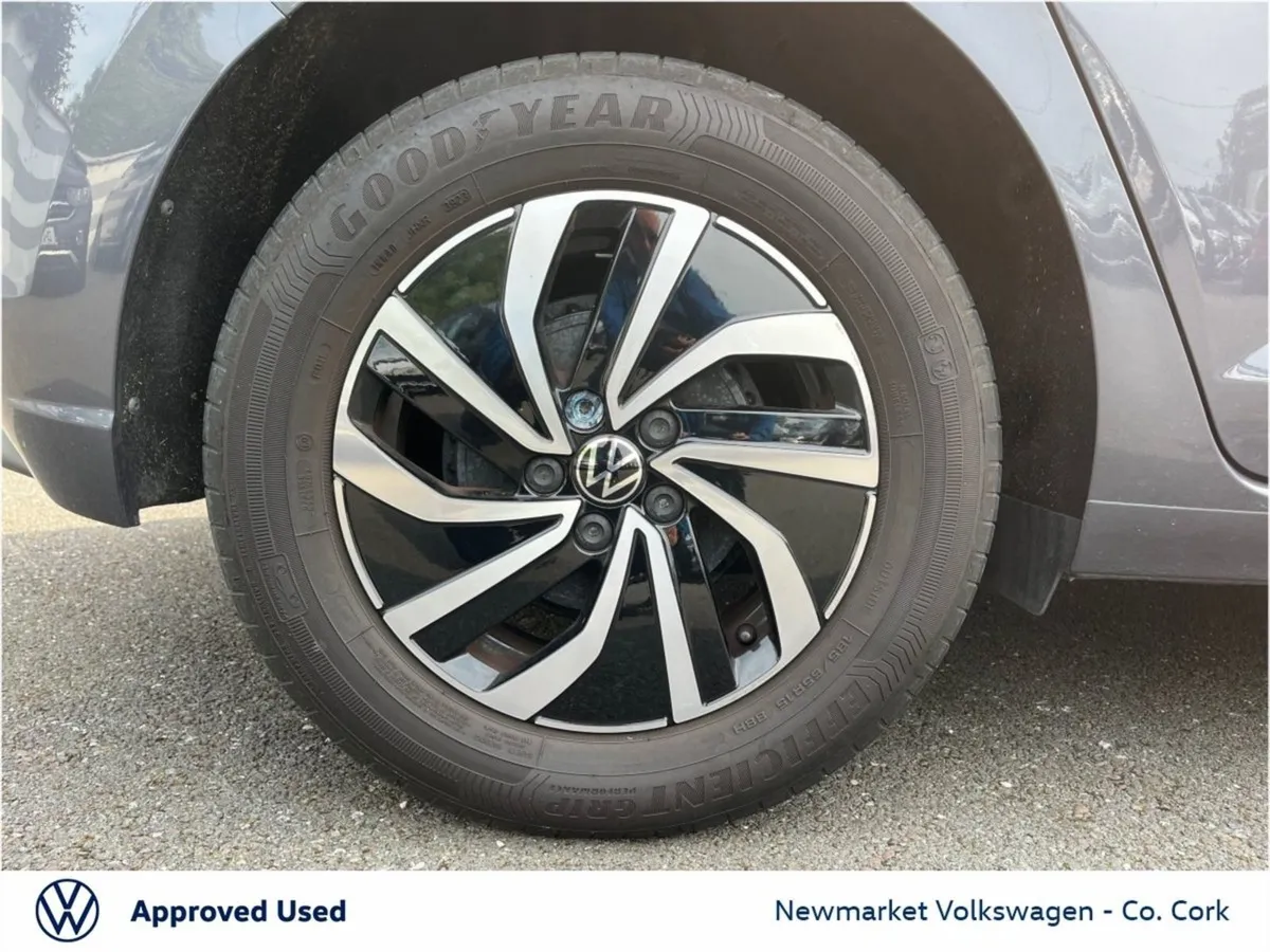 Volkswagen Polo 1.0tsi 95bhp Life DSG Automatic - Image 2