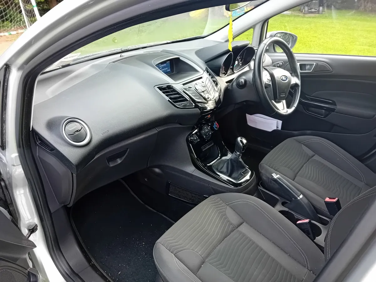 2016 Ford Fiesta 1.2 Petrol Nct 2027 Tax 06/25 - Image 4