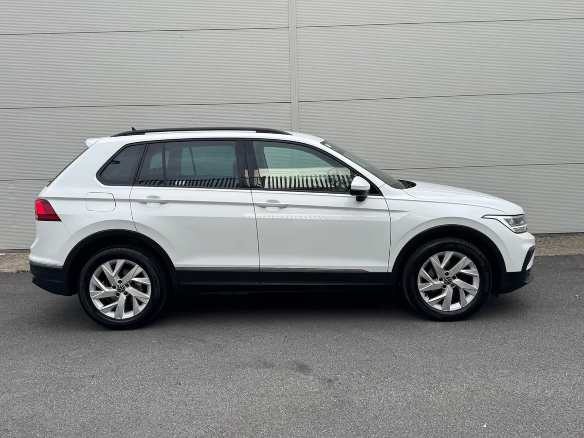 Volkswagen Tiguan 2021 manual - Image 2