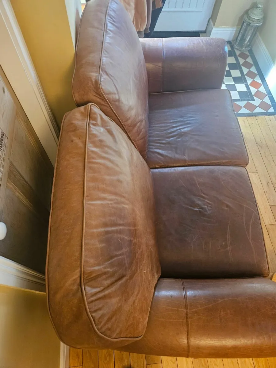 Couch - Image 1