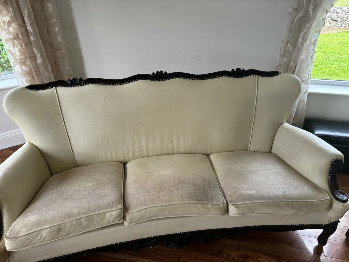 Suite of Furniture - Image 4