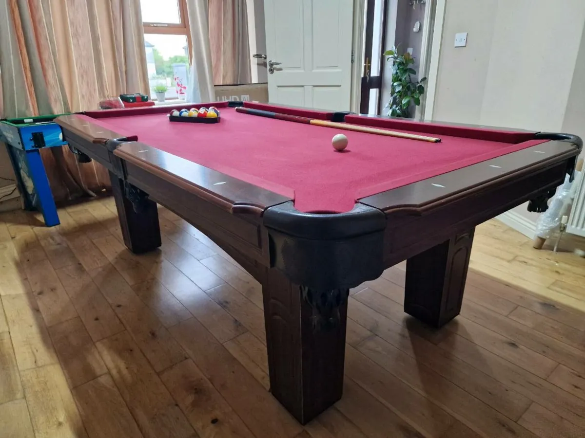 Pool table - Image 2