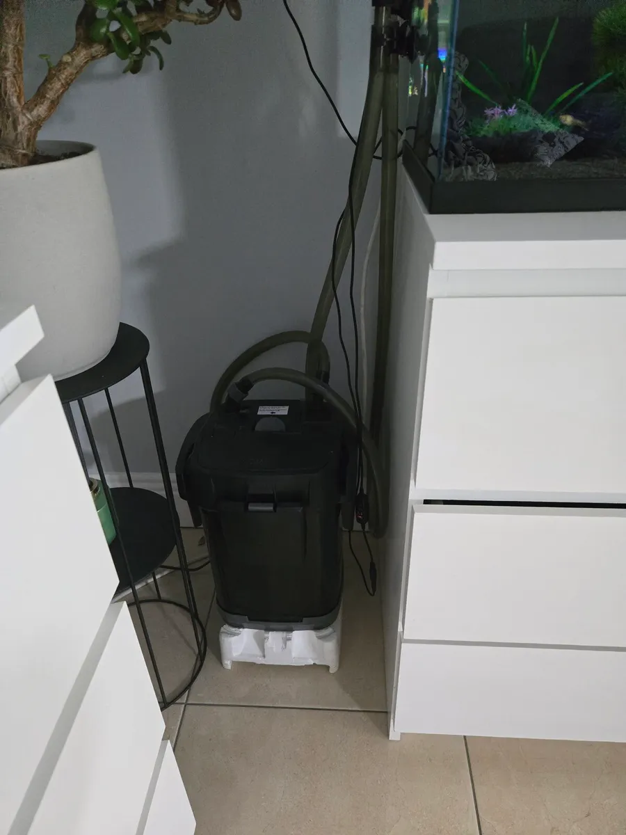 Fish tank - Image 2