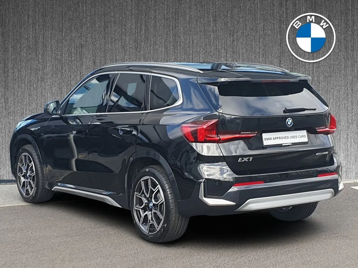 BMW iX1 Edrive20 Xline - Image 3