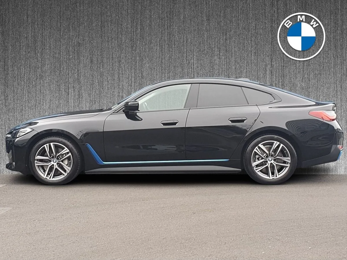 BMW i4 Edrive35 Sport - Image 4
