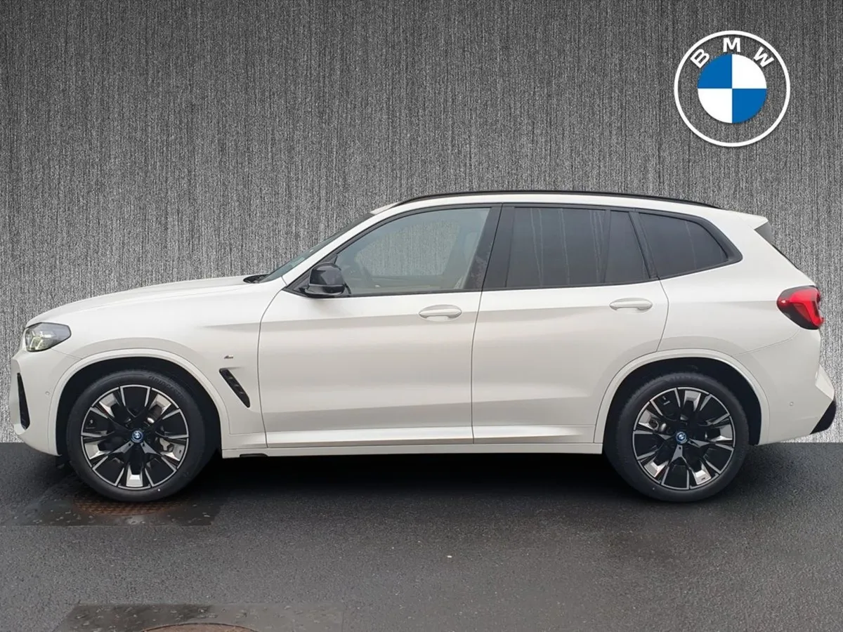 BMW iX3 M Sport Pro - Image 4