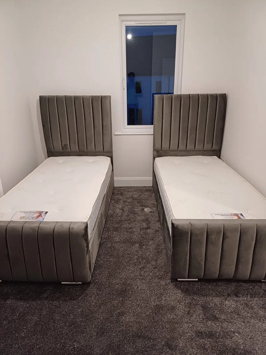 Beds - Image 2