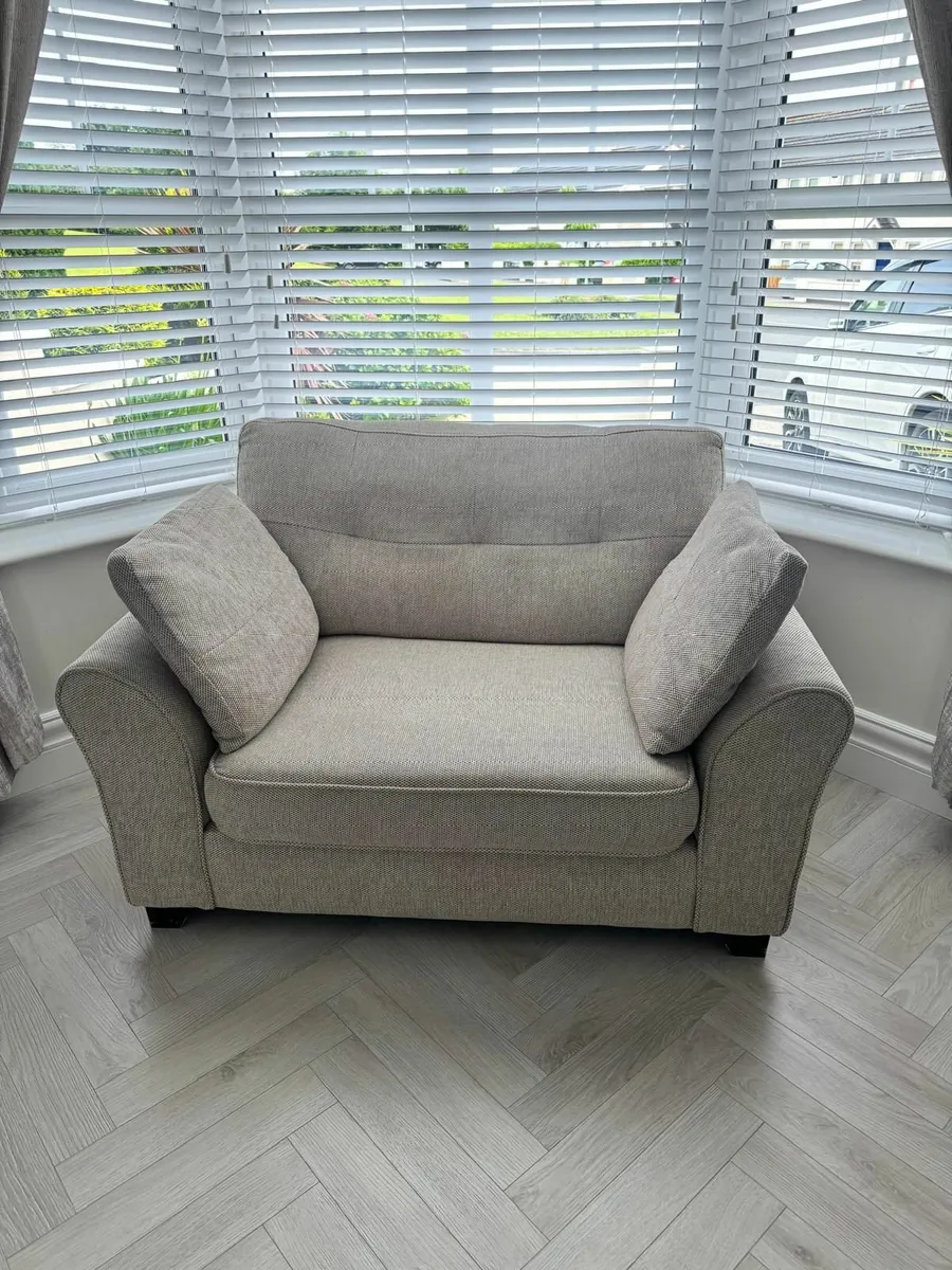 Sofa - Image 2