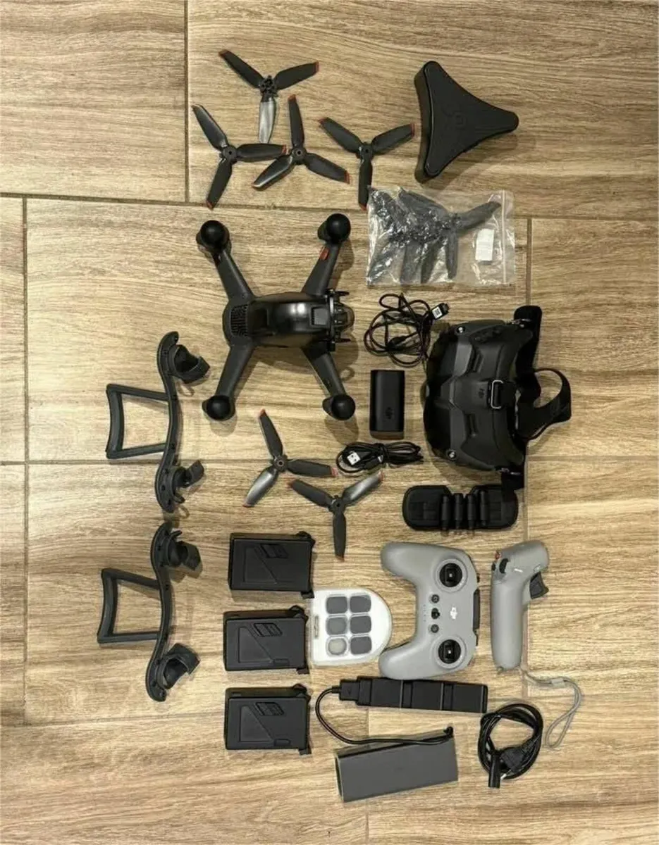 Dji fpv combo - Image 1