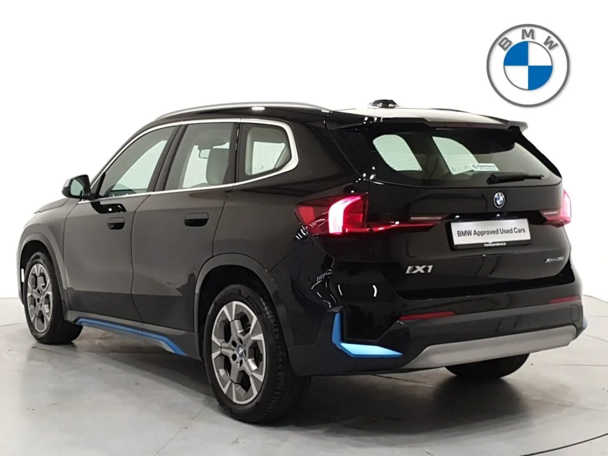 BMW iX1 Xdrive30 Xline - Image 3
