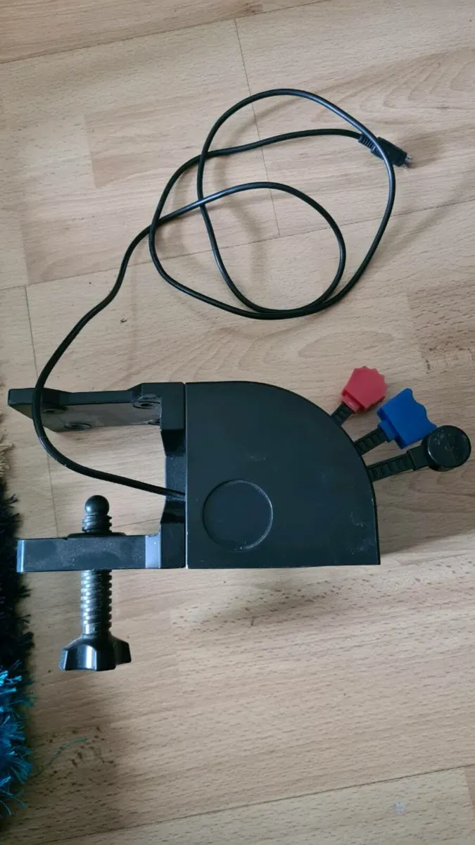 Saitek ProFlight Yoke and Throttle - Image 3