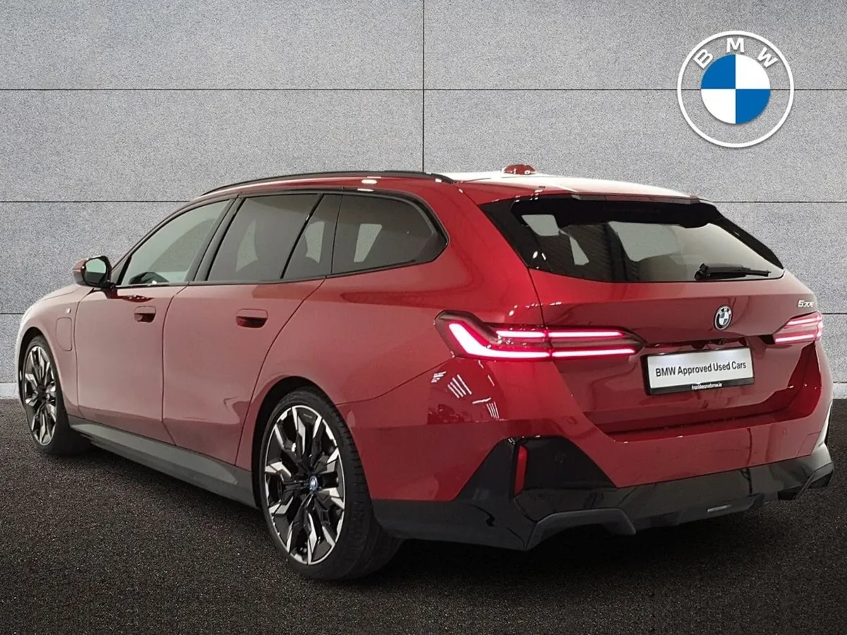 BMW 5 Series 530e M Sport Pro Touring - Image 3