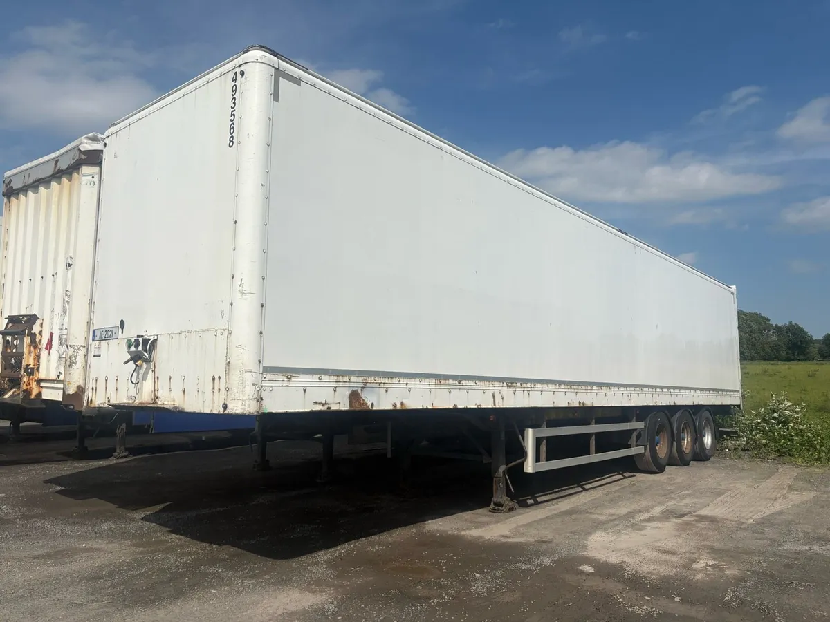 Storage trailer