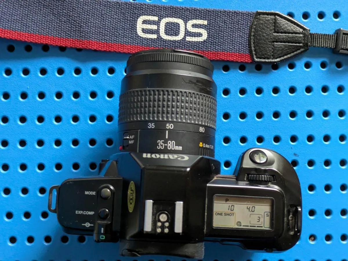 🎞️ Canon EOS 650 Autofocus film SLR +35-80 lens - Image 4