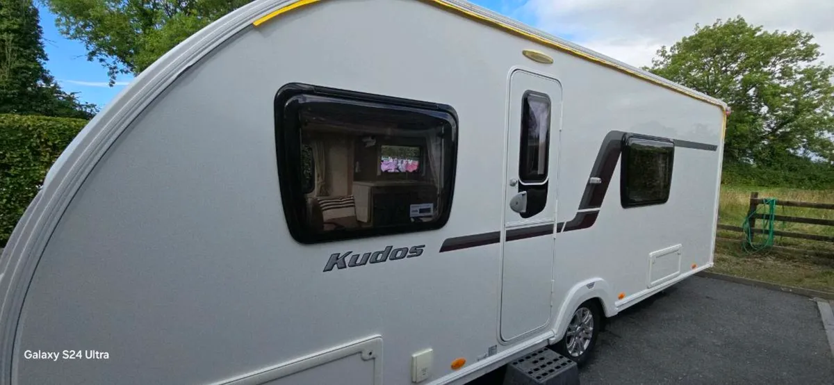 Caravan - Image 2