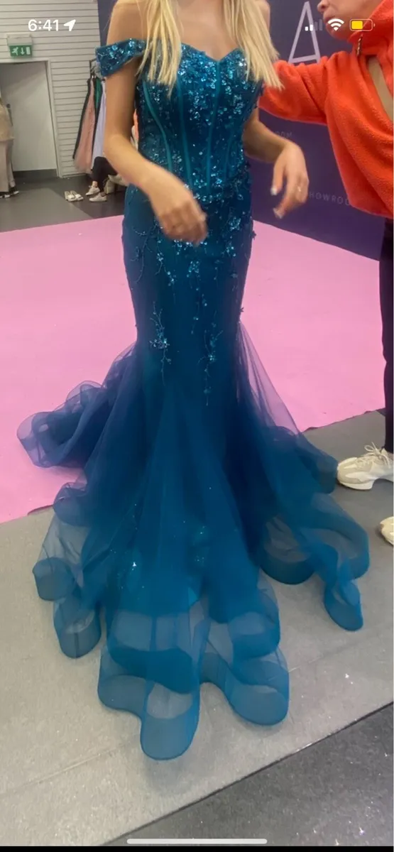 Danis closet Teal fishtail debs dress - Image 2