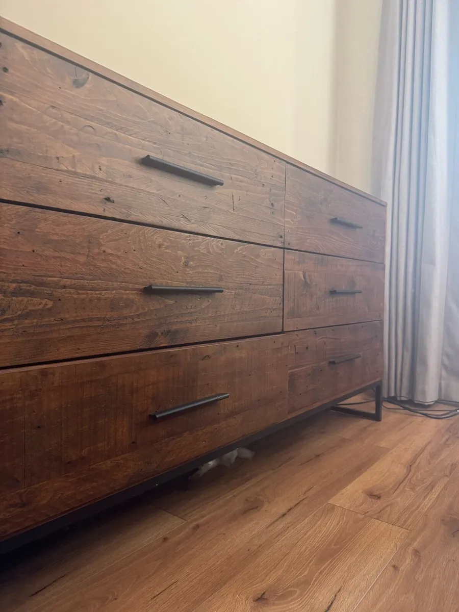 Dark wood chest of drawers - Image 1