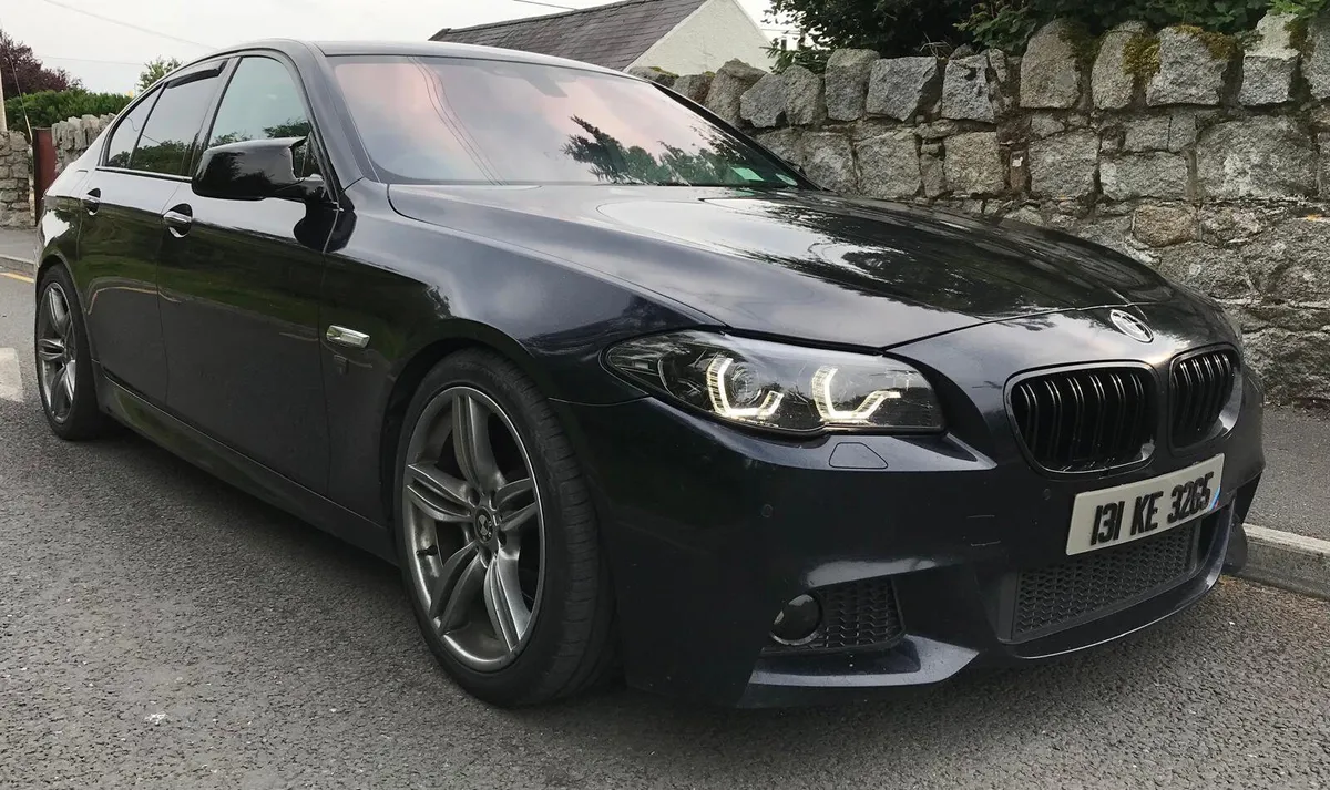 BMW 5 SERIES 520D M SPORT AUTO - Image 1