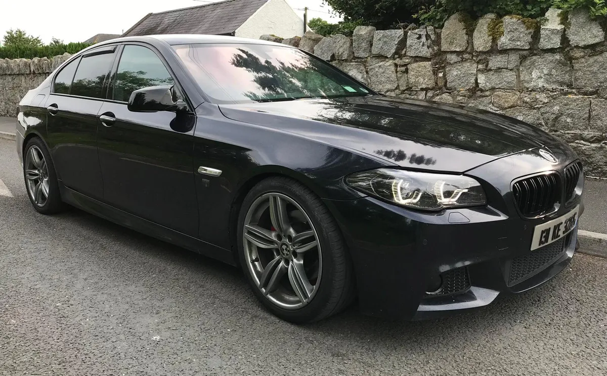 BMW 5 SERIES 520D M SPORT AUTO - Image 3