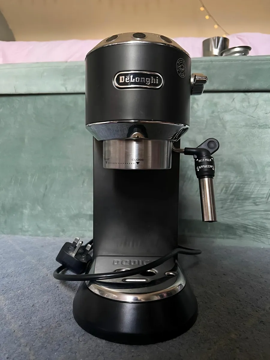 De'Longhi Coffee Maker - Image 1