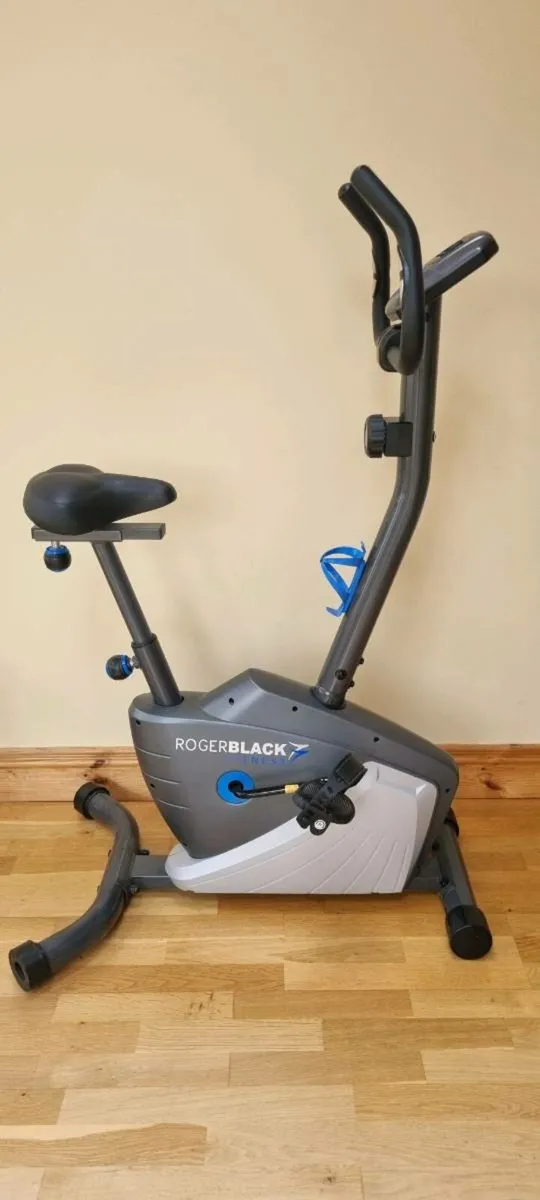 EXERCISE BIKE . - Image 2