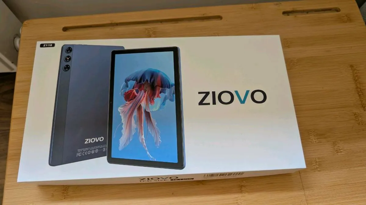 10.1 Inch Tablet, 14GB RAM, 128GB Storage Like New - Image 1