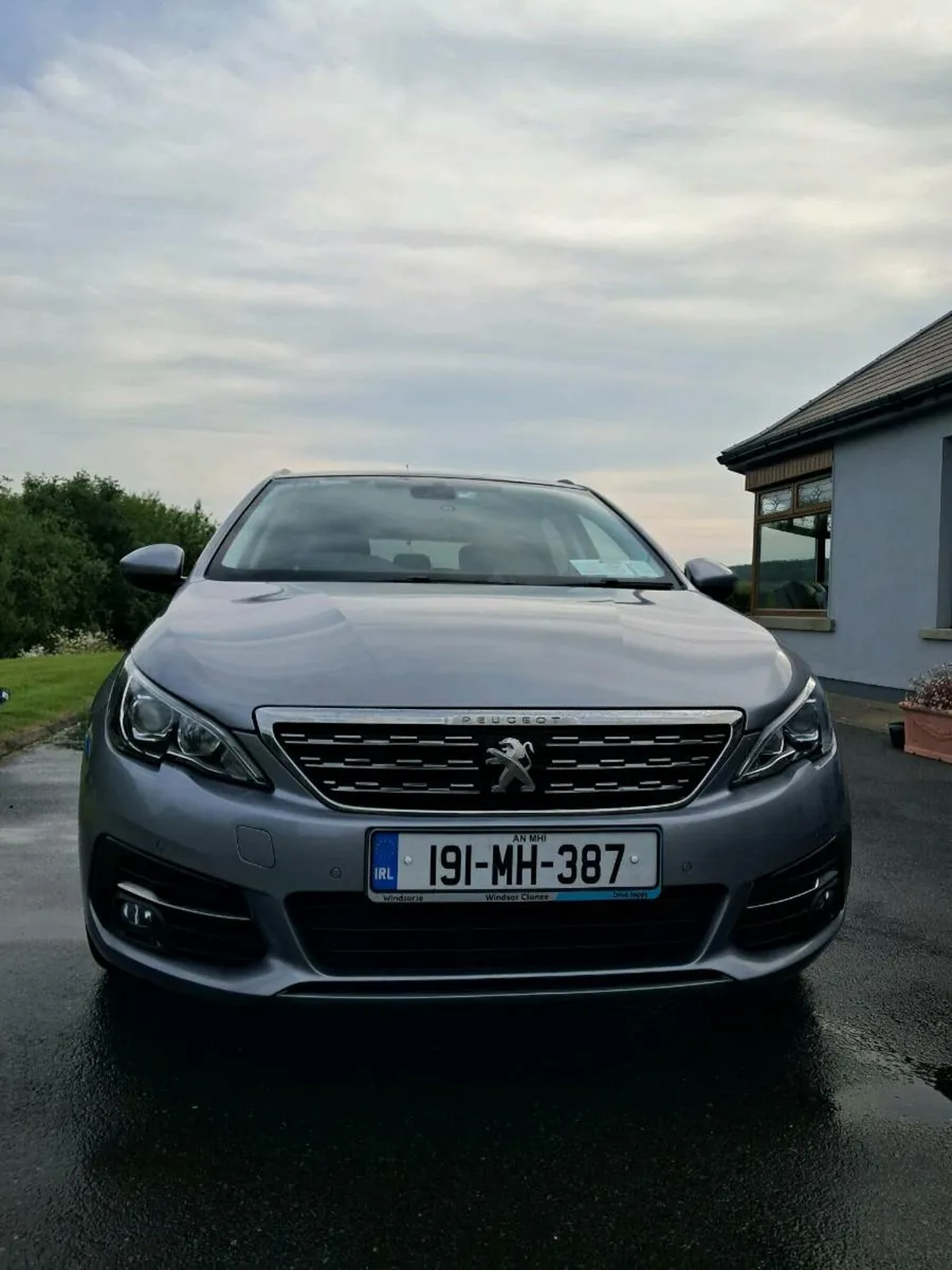 Peugeot 308 Estate - Image 2