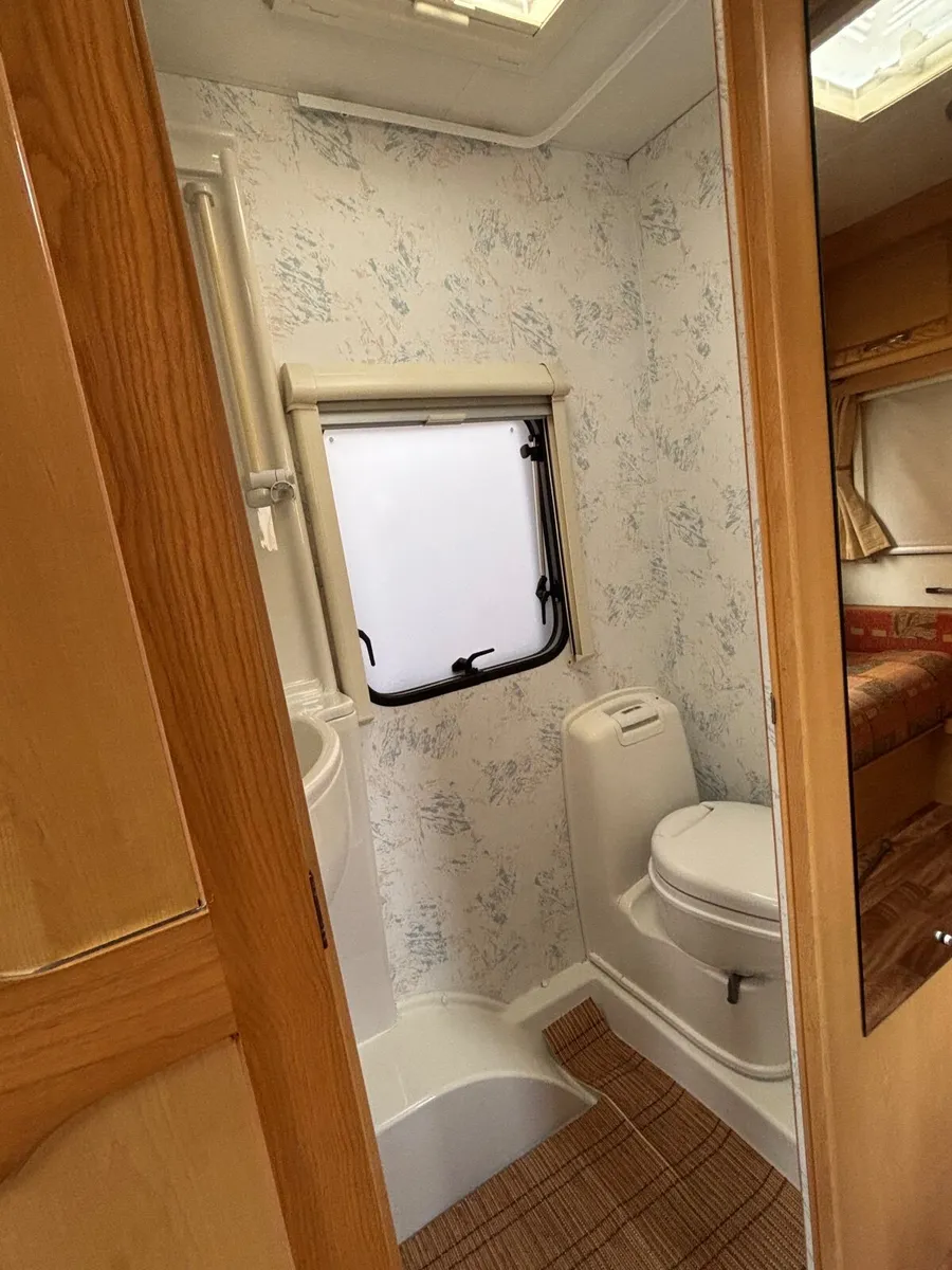 Caravan Ellis 505 - Image 2