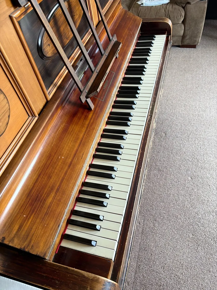 Upright piano - Image 4