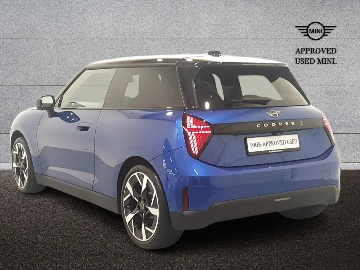 MINI HATCH Cooper SE - Image 3