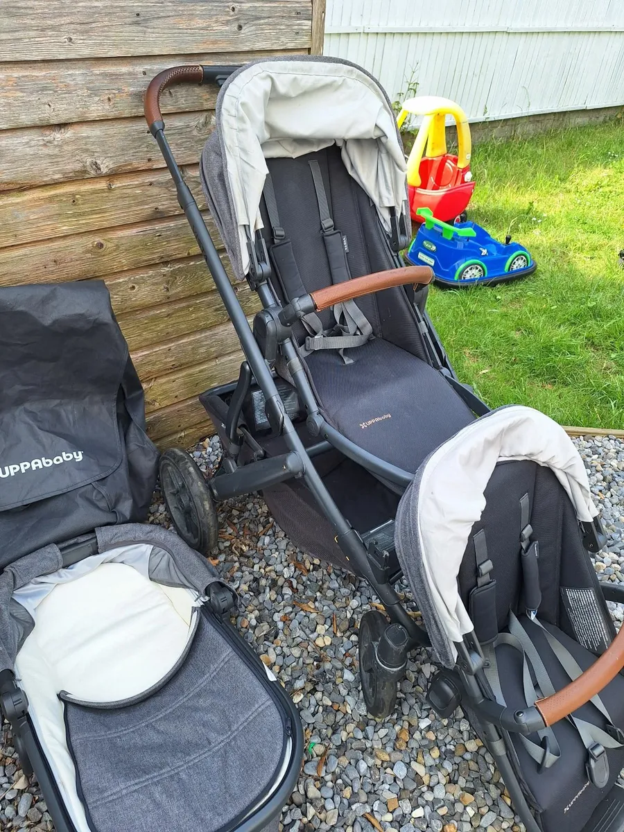 Uppa baby vista double buggy - Image 3